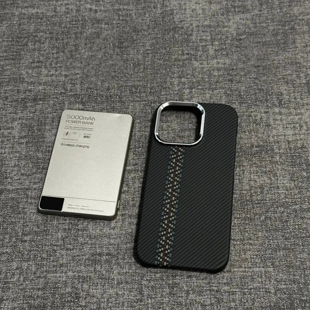 Magnetische Schutzhülle mit Carbonfaser-Textur – Ultradünnes, robustes Design